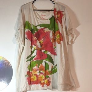 Lightweight Floral Old Navy Tee 4x
